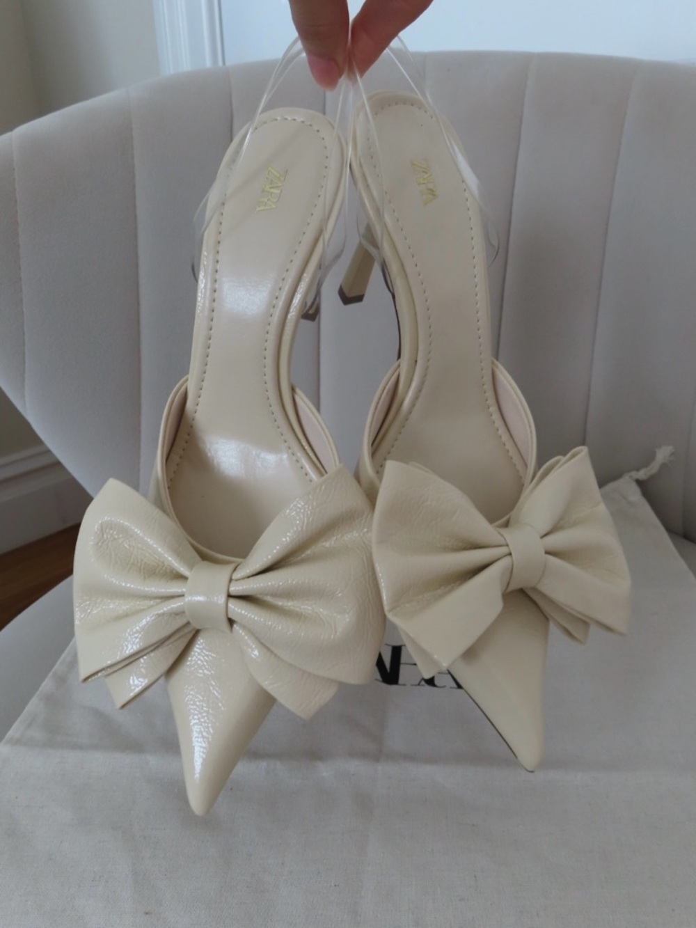Zara Cream Pointed-Toe Slingback Heels with Bow